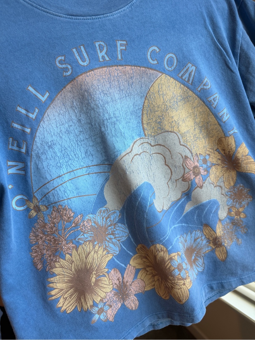 O'Neill Blue Cropped Floral Wave Graphic Tee Boho Coastal - Picture 2 of 4